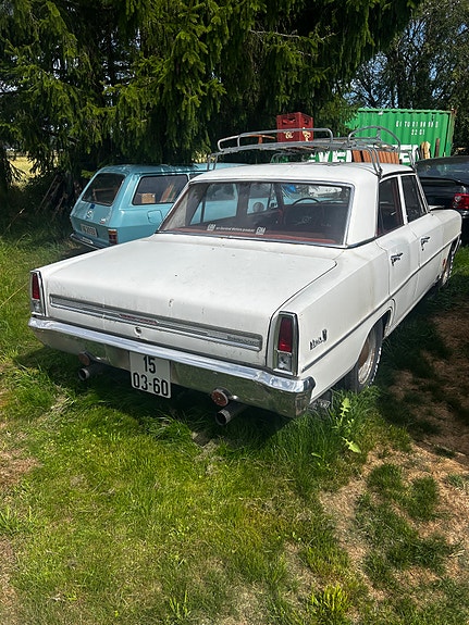 Chevrolet 5 of 12