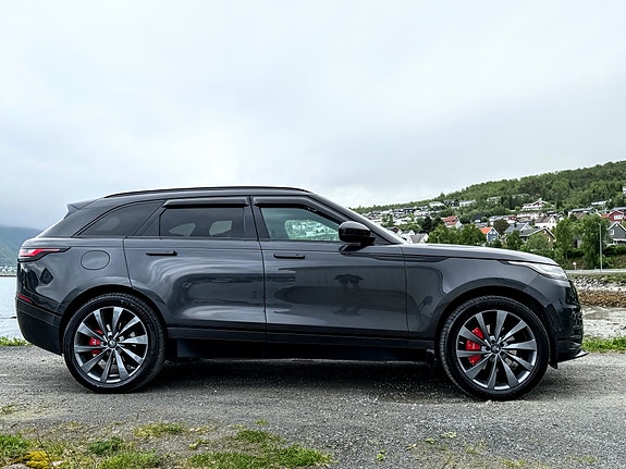 Land Rover Range Rover Velar 3 of 30