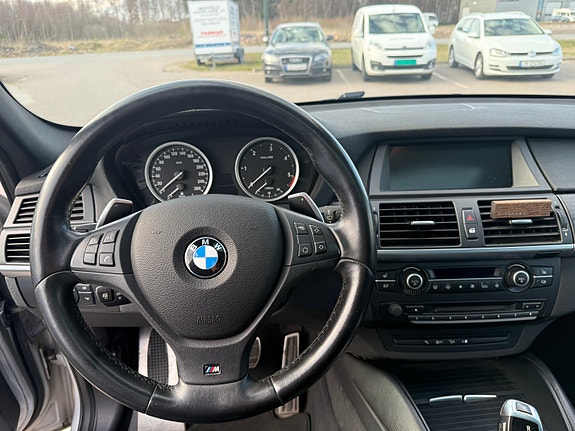 BMW X6 13 of 20