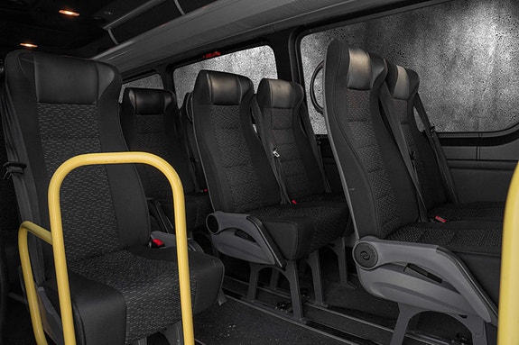 Mercedes-Benz Sprinter 519 28 of 30