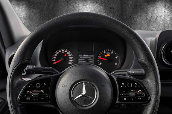 Mercedes-Benz Sprinter 519 11 of 30