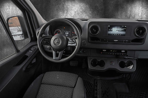 Mercedes-Benz Sprinter 519 25 of 30