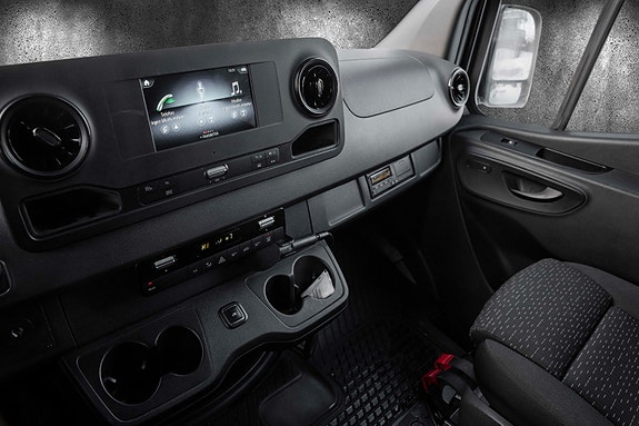 Mercedes-Benz Sprinter 519 12 of 30
