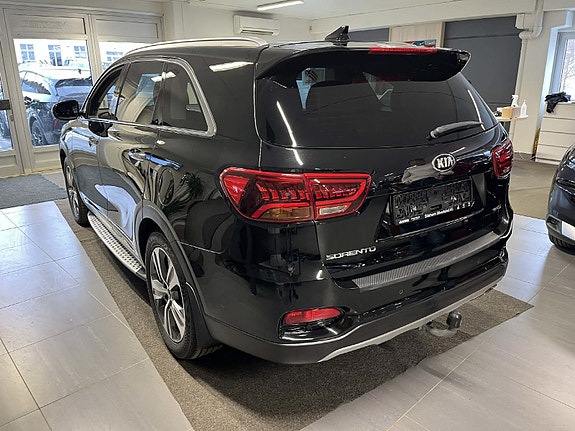 Kia Sorento 5 of 5