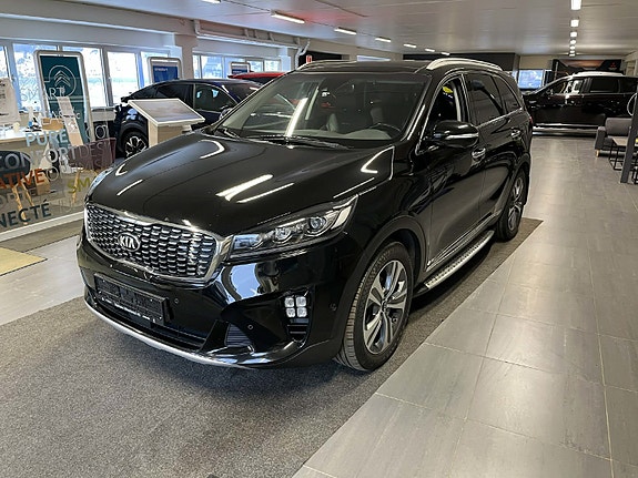 Kia Sorento 2 of 5