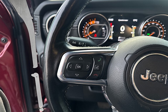 Jeep Gladiator 19 of 22