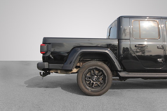 Jeep Gladiator 9 of 22