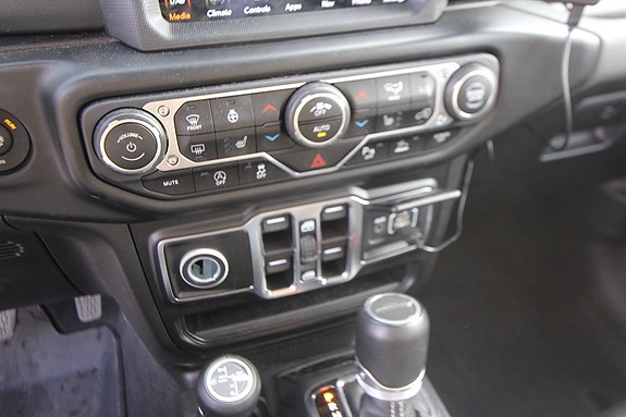 Jeep Gladiator 20 of 22