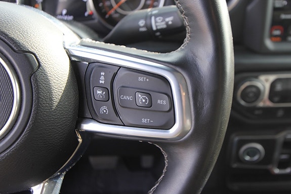Jeep Gladiator 19 of 22