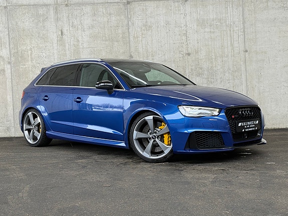Audi RS3 3 of 30