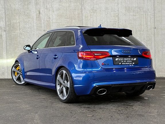 Audi RS3 4 of 30