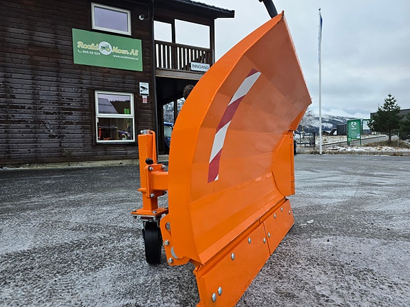 AGROQUIP FLYTSYSTEM VIKPLOG -DIAGONAL-SPISSPLOG-Y PLOG-SKRÅPLOG 3 of 30