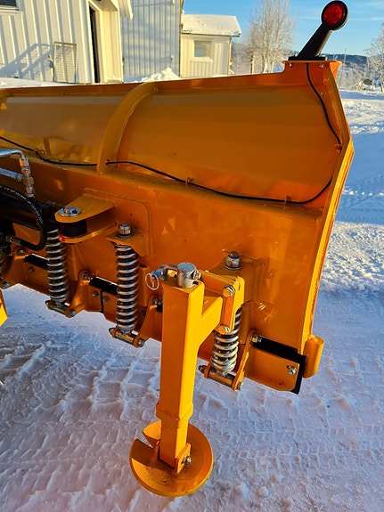 AGROQUIP FLYTSYSTEM VIKPLOG -DIAGONAL-SPISSPLOG-Y PLOG-SKRÅPLOG 26 of 30