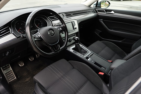 Volkswagen Passat Alltrack 20 of 30