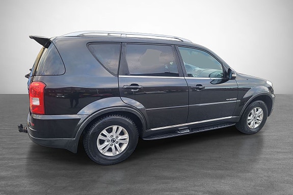 SsangYong Rexton 4 of 30