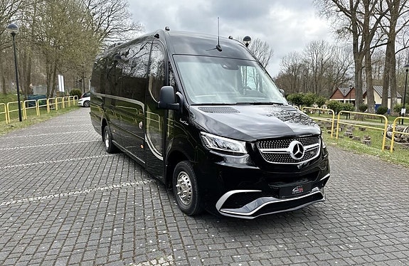 Mercedes-Benz Cuby Sprinter 16+1 + manuell rampe for rullestoltilgang 2 of 5