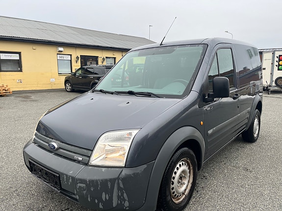 Ford Transit Connect 3 of 17