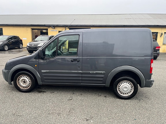 Ford Transit Connect 6 of 17