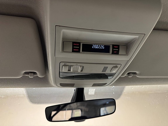 Volkswagen Transporter 16 of 24