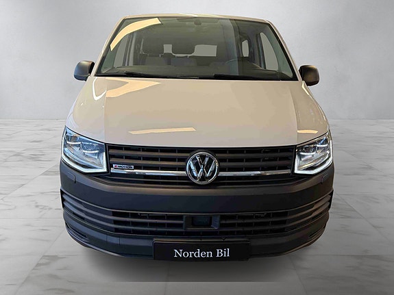 Volkswagen Transporter 3 of 24