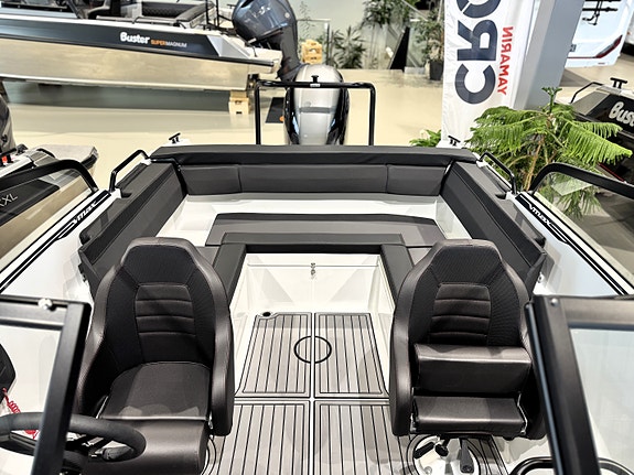 Yamarin Cross VMAX 62BR m/Yamaha F150 19 of 21