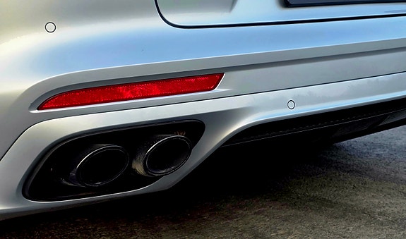 Porsche Panamera 12 of 30