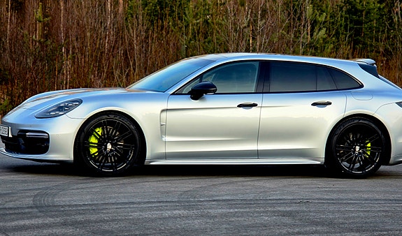 Porsche Panamera 9 of 30