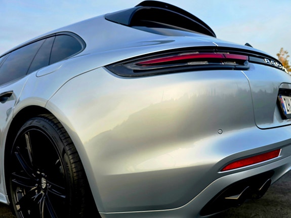 Porsche Panamera 15 of 30