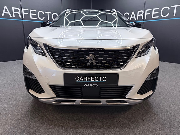 Peugeot 5008 4 of 5