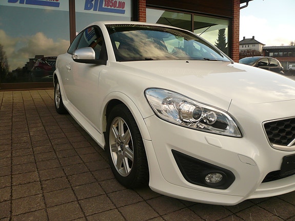 Volvo C30 13 of 30