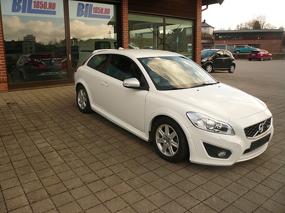 Volvo C30 4 of 5