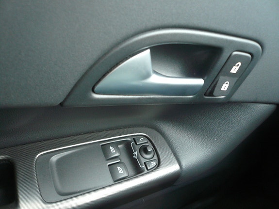 Volvo C30 28 of 30