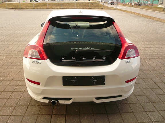 Volvo C30 7 of 30