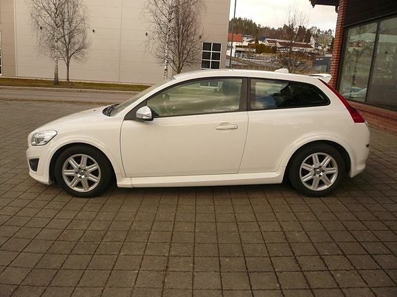 Volvo C30 9 of 30