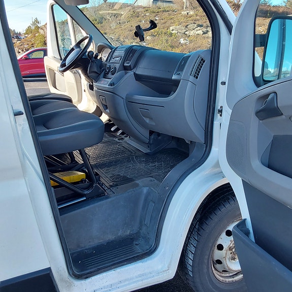 Citroen Jumper 33 9 of 16