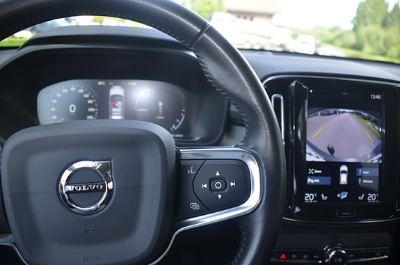 Volvo XC40 26 of 27