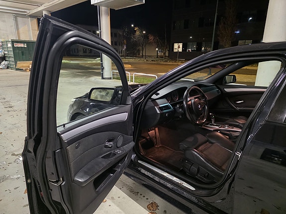 BMW 520d 13 of 20
