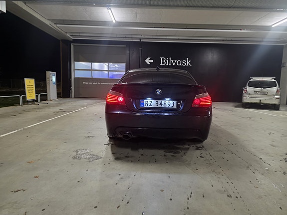 BMW 520d 8 of 20