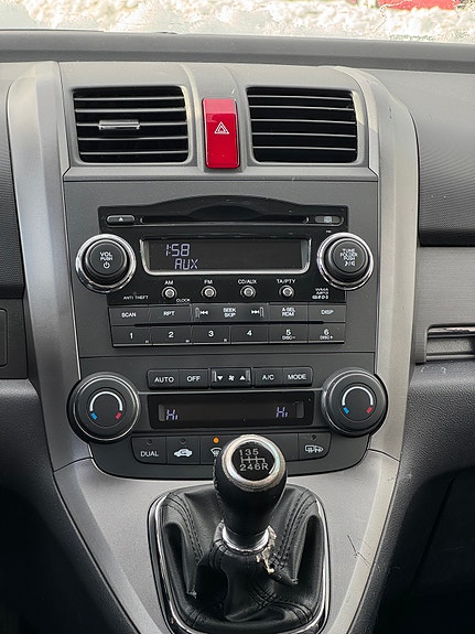 Honda CR-V 2 of 5