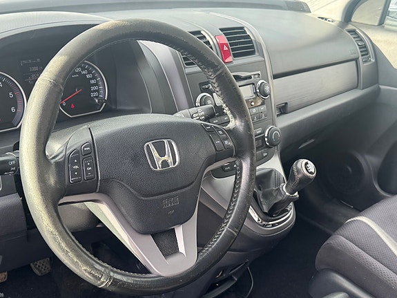 Honda CR-V 3 of 5