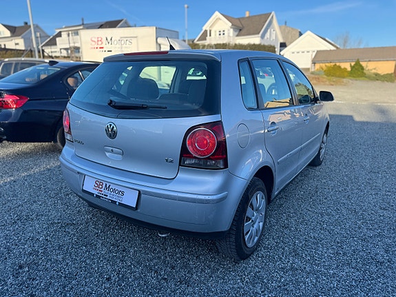 Volkswagen Polo 4 of 5