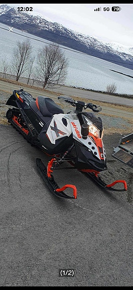 Ski-doo Renegade X1200 146" Mcx 250 11 of 12