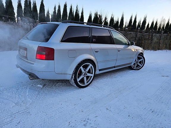 Audi S6 4 of 5