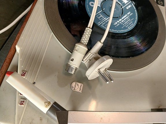 Product image 9 of 10