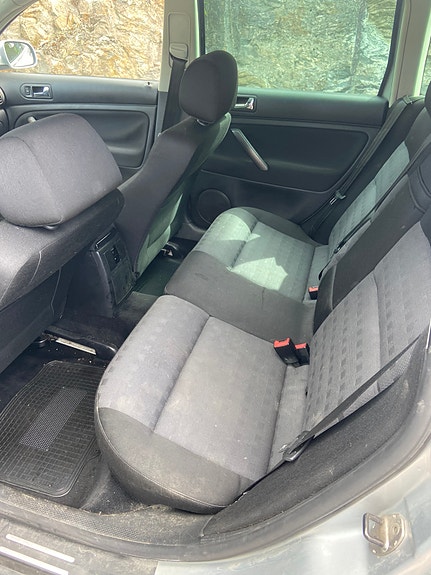 Volkswagen Passat 12 of 13