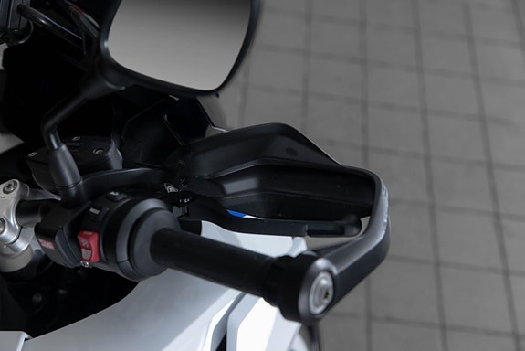 BMW S1000XR, Akrapovic, serviceavtale, full koffertsett 16 of 20