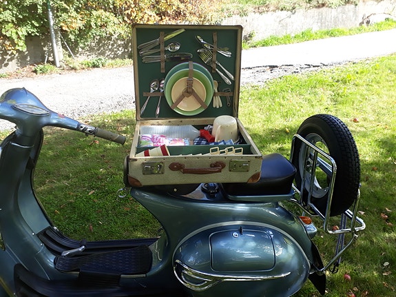 Vespa 150 2 of 30