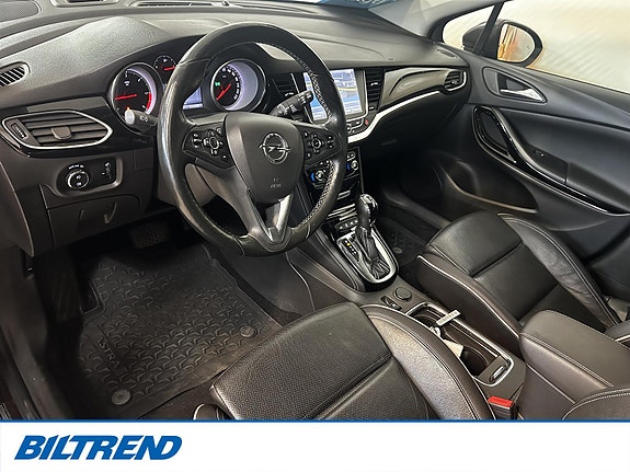 Opel Astra 9 of 15