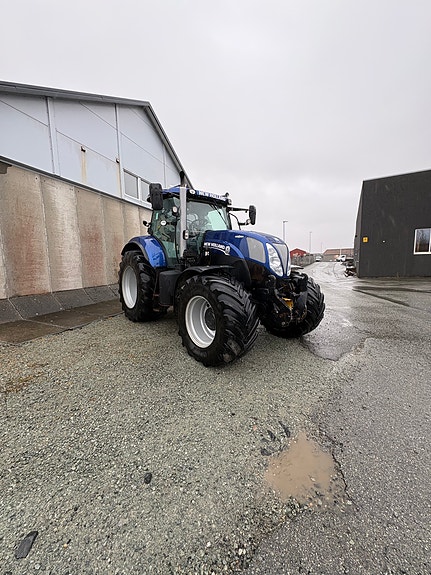 New Holland T7.210AC 2016, kr 639 000,-