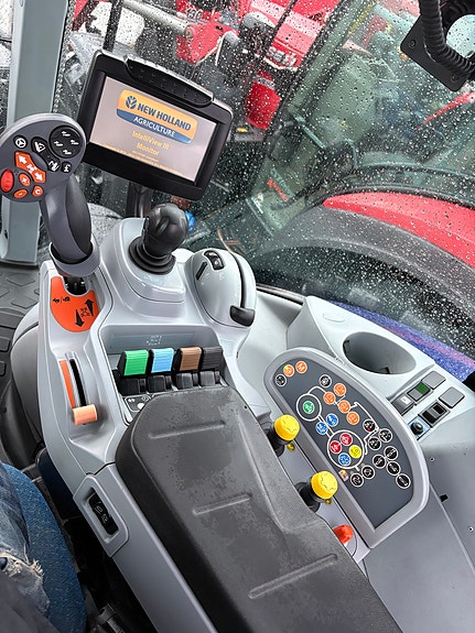 New Holland T7.210AC 2016, kr 639 000,-